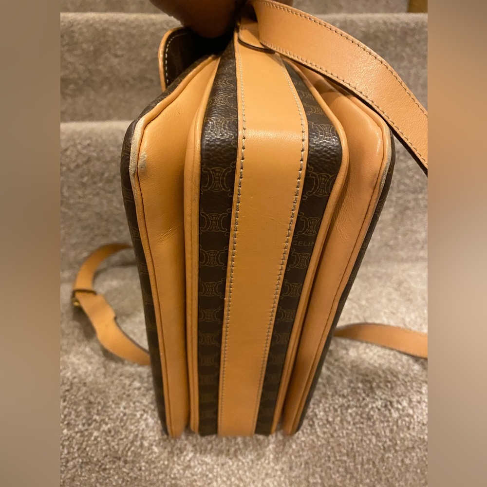 Celine Crossbody - Picture 7 of 16